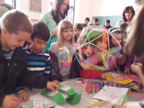 Жива математика